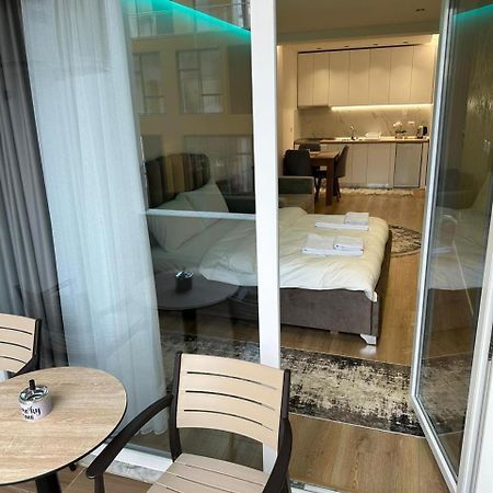 Luxury Apartment ティラナ エクステリア 写真