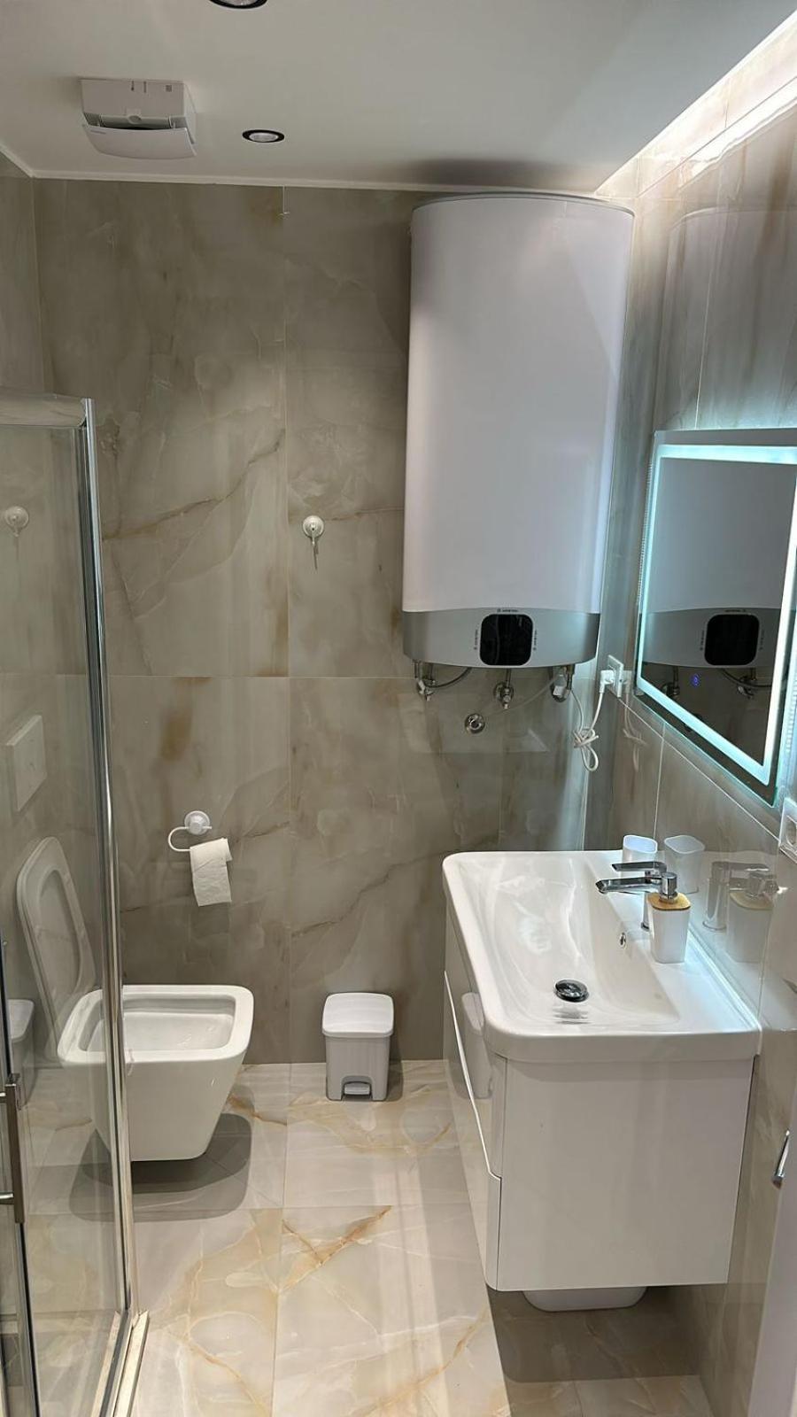 Luxury Apartment ティラナ エクステリア 写真