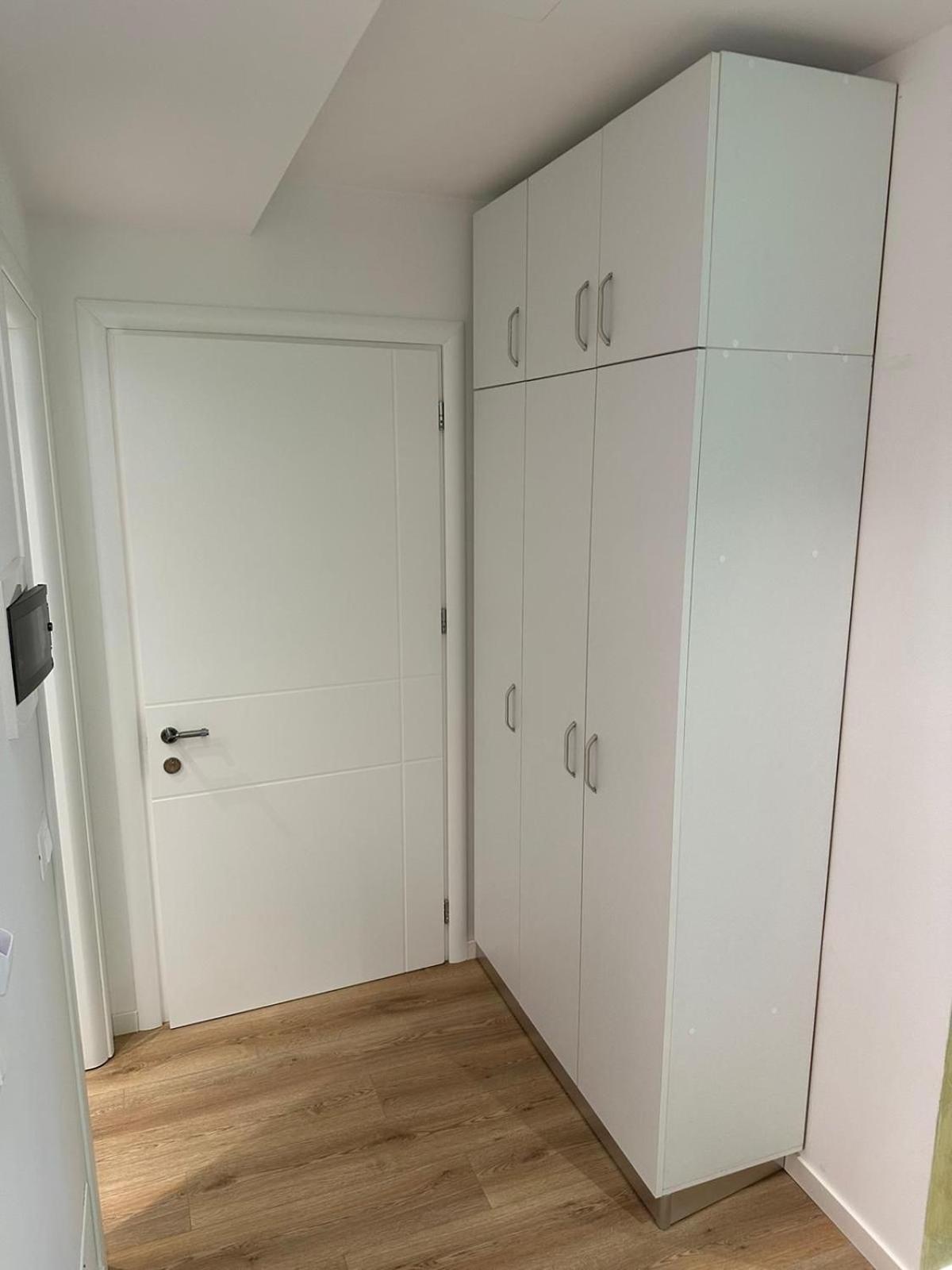 Luxury Apartment ティラナ エクステリア 写真